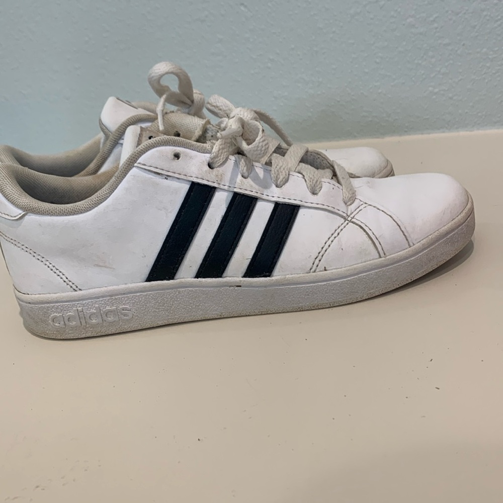 Adidas neo shoes